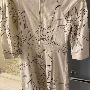 Brand new Banana Republic linen blend dress